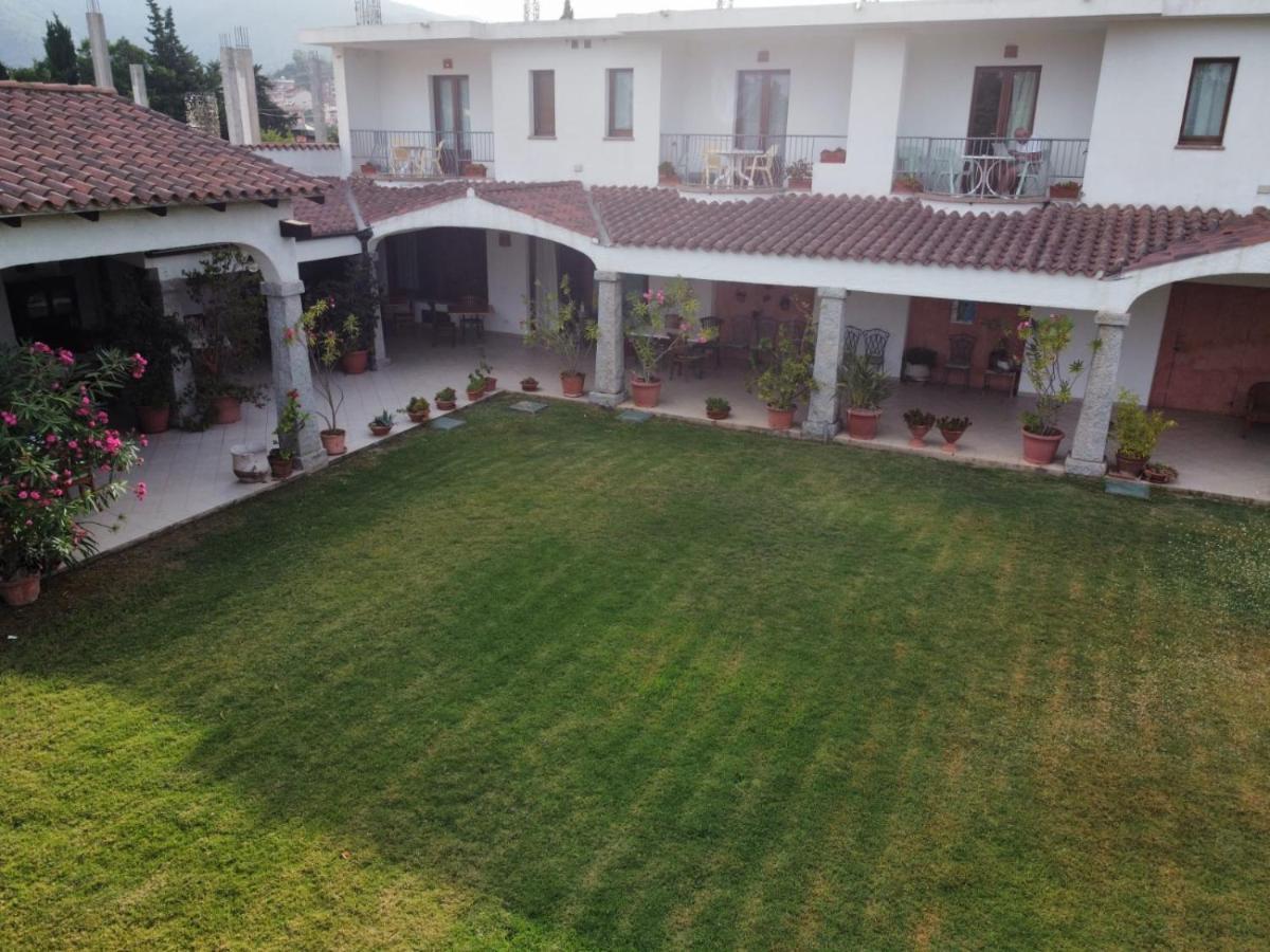 Hotel Domu Incantada Муравера Екстер'єр фото