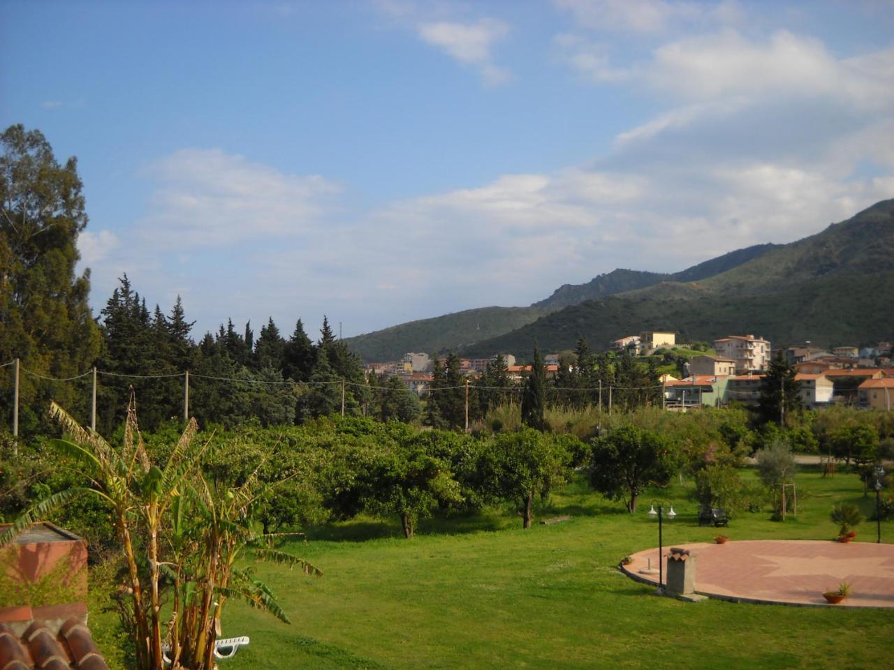 Hotel Domu Incantada Муравера Екстер'єр фото